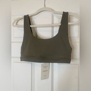 Fabletics sports bra